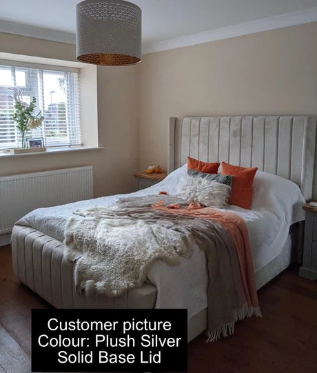 Talfarger wingback Bed