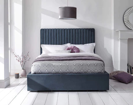 Royal panel Bed
